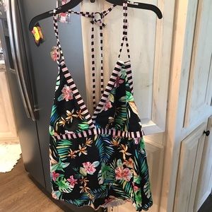 Ladies plus size swim top